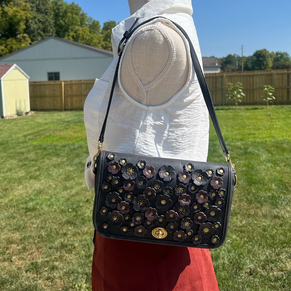 AUTH Vintage 1990-1993 Black Coach Pocket Purse 9755 Tea Rose Upcycle